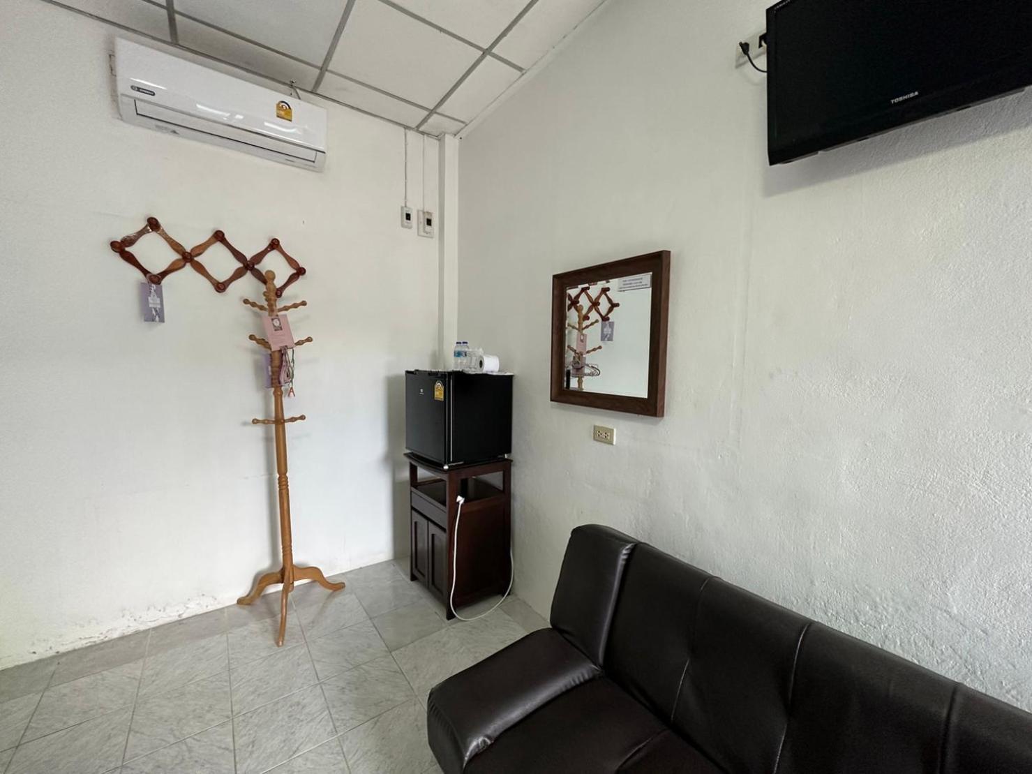 The Naiyanghouse Hotel Nai Yang ภายนอก รูปภาพ